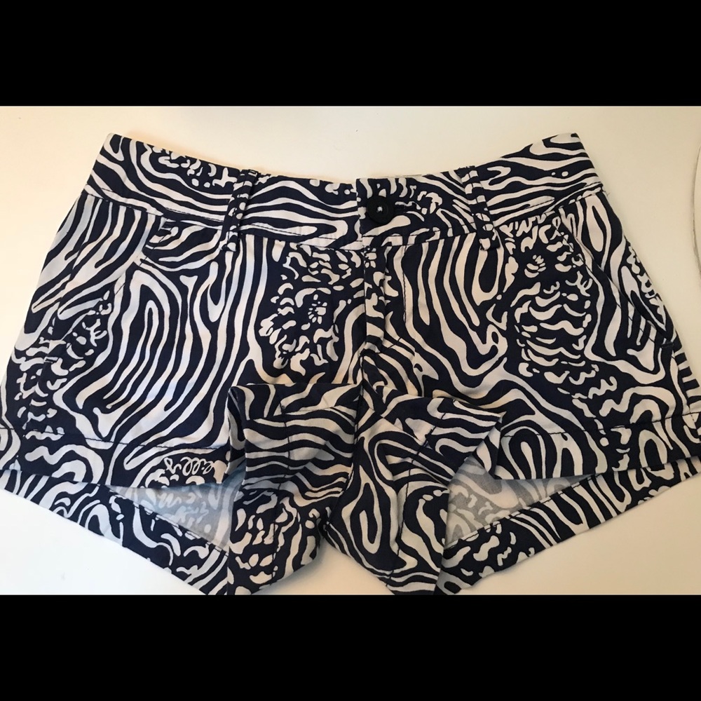 *LILLY PULITZER SHORTS*